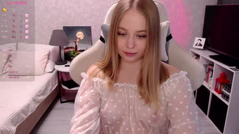 maybebabyx online show from 01/20/25, 06:53