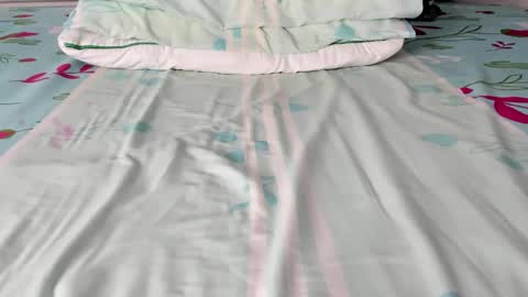 Snapshot of maybelline_666 chatting on 11/07/25, 07:25 Maybelline69 online show from 11/07/25, 07:25