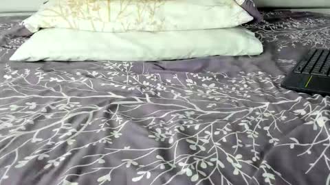 Snapshot of maybelline_666 chatting on 11/17/25, 07:30 Maybelline69 online show from 11/17/25, 07:30