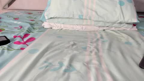 Maybelline69 online show from 04/18/26, 08:42