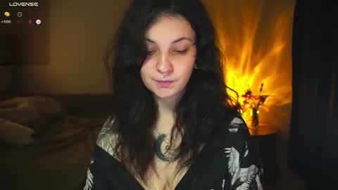 Mary  . online show from 11/07/25, 05:40