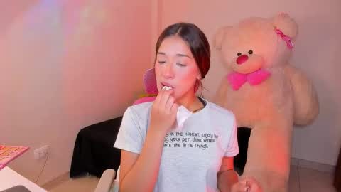 Snapshot of mayproject2 chatting on 11/04/25, 09:58 may online show from 11/04/25, 09:58