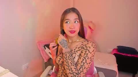 Snapshot of mayproject2 chatting on 11/15/25, 08:49 may online show from 11/15/25, 08:49