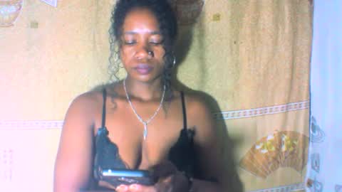 mayrah online show from 03/11/25, 08:30