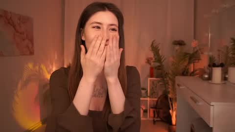  May  online show from 04/10/26, 05:45