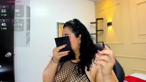 Snapshot of mayte1096 chatting on 07/17/26, 09:19 M A Y T E online show from 07/17/26, 09:19
