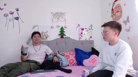 mayte_hot_ online show from 12/17/25, 08:37