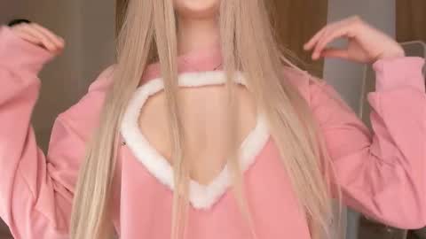  Mila  online show from 03/16/26, 09:24