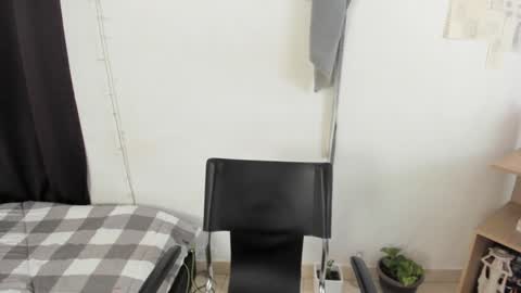 mazikeen_18 online show from 02/04/25, 04:18