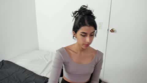 mazikeen_18 online show from 11/27/25, 01:13