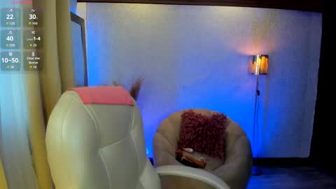 Snapshot of mazismithx chatting on 05/07/26, 12:21 Camila online show from 05/07/26, 12:21