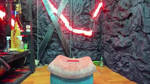 Snapshot of mazmorra_punishmentbdsm chatting on 03/01/26, 07:21 mazmorra_punishmentbdsm online show from 03/01/26, 07:21