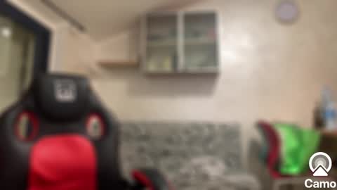 Snapshot of mazza9623 chatting on 12/23/24, 10:23 mazza9623 online show from 12/23/24, 10:23