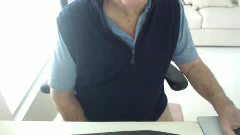 Snapshot of mbeastie chatting on 02/04/26, 06:14 Beastie online show from 02/04/26, 06:14