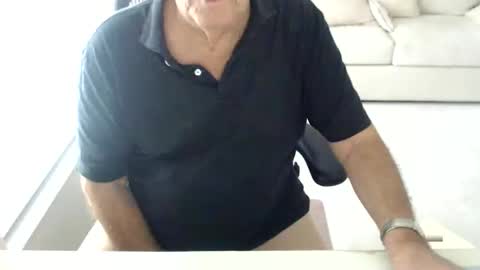 Snapshot of mbeastie chatting on 03/12/26, 09:21 Beastie online show from 03/12/26, 09:21