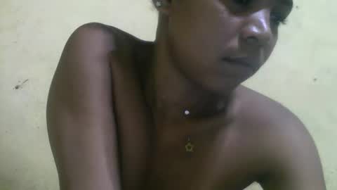 mbotyfeliciaa online show from 02/05/26, 05:50