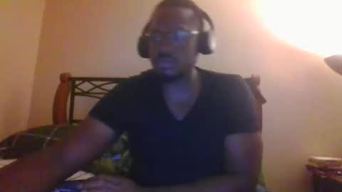 Mark online show from 11/01/25, 02:57