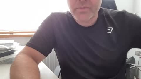 Snapshot of mc4557510 chatting on 08/08/26, 12:07 mc4557510 online show from 08/08/26, 12:07