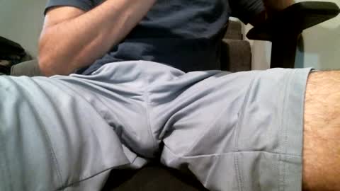 mcbuster11 online show from 09/16/25, 04:24