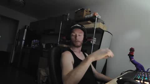 mcchoopyy online show from 09/19/25, 04:03