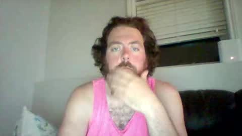 Snapshot of mcdaddy1388 chatting on 05/24/26, 04:39 mcdaddy1388 online show from 05/24/26, 04:39