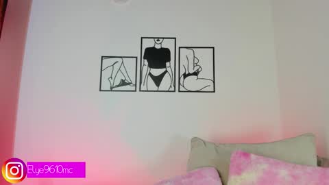 Ellie online show from 12/19/25, 09:44