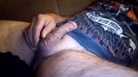 Snapshot of mcfly1973 chatting on 11/16/25, 08:53 mcfly1973 online show from 11/16/25, 08:53