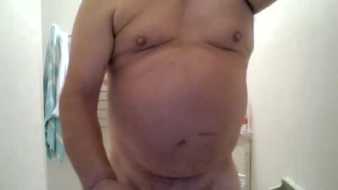 Snapshot of mcft61 chatting on 06/12/26, 04:33 mcft61 online show from 06/12/26, 04:33