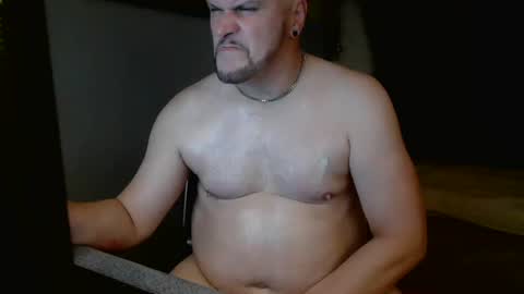 Snapshot of mcginphoenix chatting on 10/18/25, 06:05 mcginphoenix online show from 10/18/25, 06:05