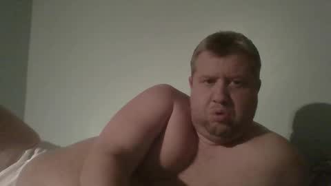 Snapshot of mckhero chatting on 11/30/25, 11:42 Sean online show from 11/30/25, 11:42