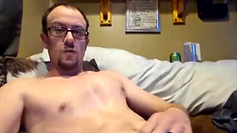 mclovinmackay online show from 11/15/25, 04:10