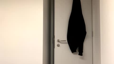 mcr8080 online show from 01/11/25, 06:35