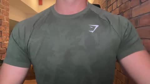 mcr8080 online show from 10/03/25, 02:36