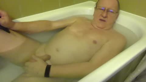 Snapshot of mcswis6 chatting on 01/19/25, 09:55 mcswis6 online show from 01/19/25, 09:55