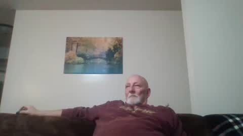 Snapshot of mdane99 chatting on 12/22/24, 01:01 mdane99 online show from 12/22/24, 01:01