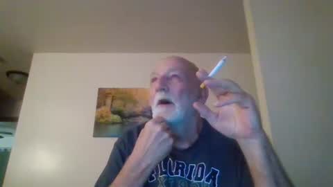 Snapshot of mdane99 chatting on 12/30/24, 05:04 mdane99 online show from 12/30/24, 05:04