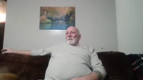 Snapshot of mdane99 chatting on 12/31/24, 01:41 mdane99 online show from 12/31/24, 01:41