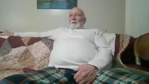 Snapshot of mdane99 chatting on 01/06/25, 02:04 mdane99 online show from 01/06/25, 02:04