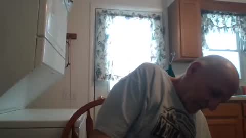 Snapshot of mdane99 chatting on 02/14/25, 08:05 mdane99 online show from 02/14/25, 08:05