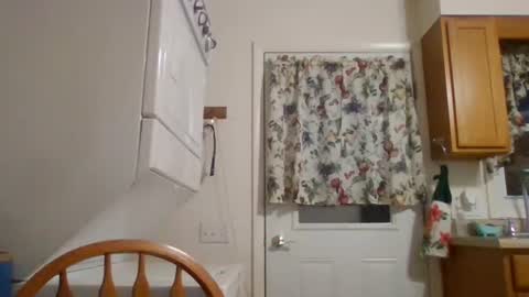 Snapshot of mdane99 chatting on 03/01/25, 12:28 mdane99 online show from 03/01/25, 12:28