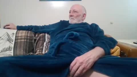 Snapshot of mdane99 chatting on 03/05/25, 10:54 mdane99 online show from 03/05/25, 10:54