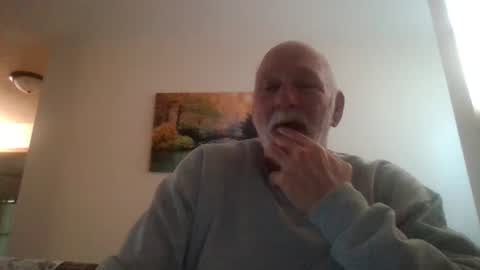 Snapshot of mdane99 chatting on 03/10/25, 02:05 mdane99 online show from 03/10/25, 02:05