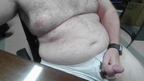 Snapshot of mdm1981 chatting on 05/26/26, 07:43 mdm1981 online show from 05/26/26, 07:43