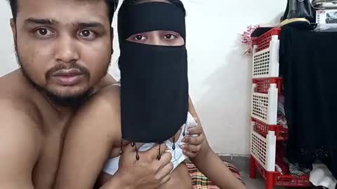 Snapshot of mdtaiful125 chatting on 12/04/25, 10:07 Sweet Couple BD online show from 12/04/25, 10:07