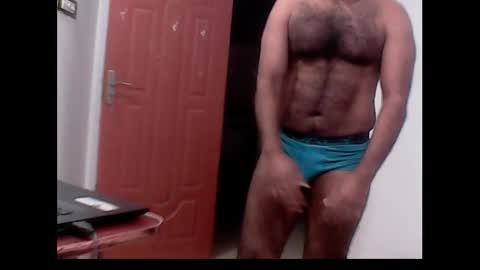 me_hai12 online show from 12/12/24, 12:16