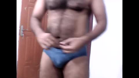 me_hai12 online show from 02/15/25, 12:26