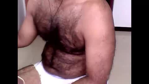 me_hai12 online show from 09/26/25, 12:09