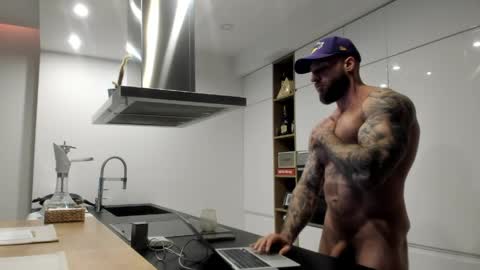 Alpha Male online show from 03/31/26, 01:22