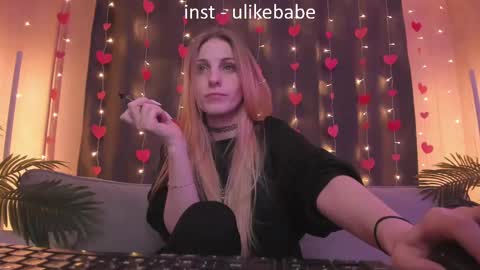 Snapshot of meandmaboy chatting on 02/28/25, 12:10 Anna online show from 02/28/25, 12:10