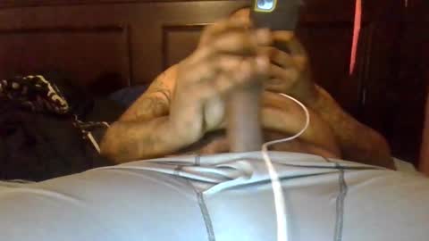 Snapshot of meandmycock88 chatting on 01/27/25, 12:22 meandmycock88 online show from 01/27/25, 12:22